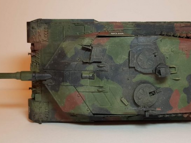Model of Leopard 2A6M - Top View - 1/35 Scale - Built By Wright Built - Revell Models