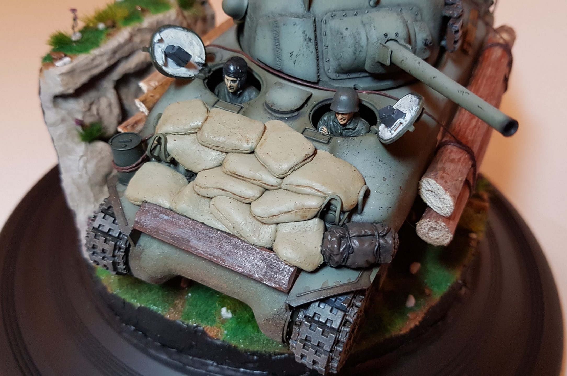 Kit-bashed - M4 Sherman (WW2) - Sculpted Sandbags Closeup - 1/35 Scale - Built By Wright Built - Tamiya, Italeri, Formations, Others, Sculpted