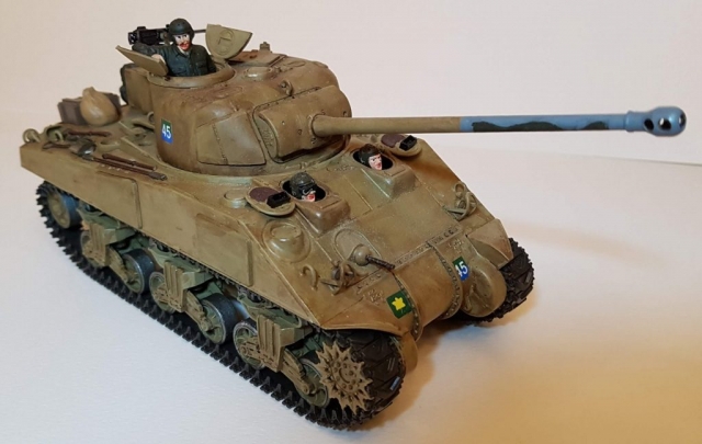 Canadian M4 Sherman (WW2) - View 2 - 1/35 Scale - Built By Wright Built - Tamiya, Formations